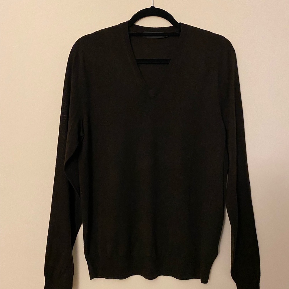 Ralph Lauren Men’s V-Neck Sweater in Dark Brown
